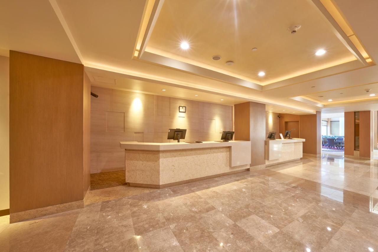 Lotte Hotel Guam Тумон Екстериор снимка