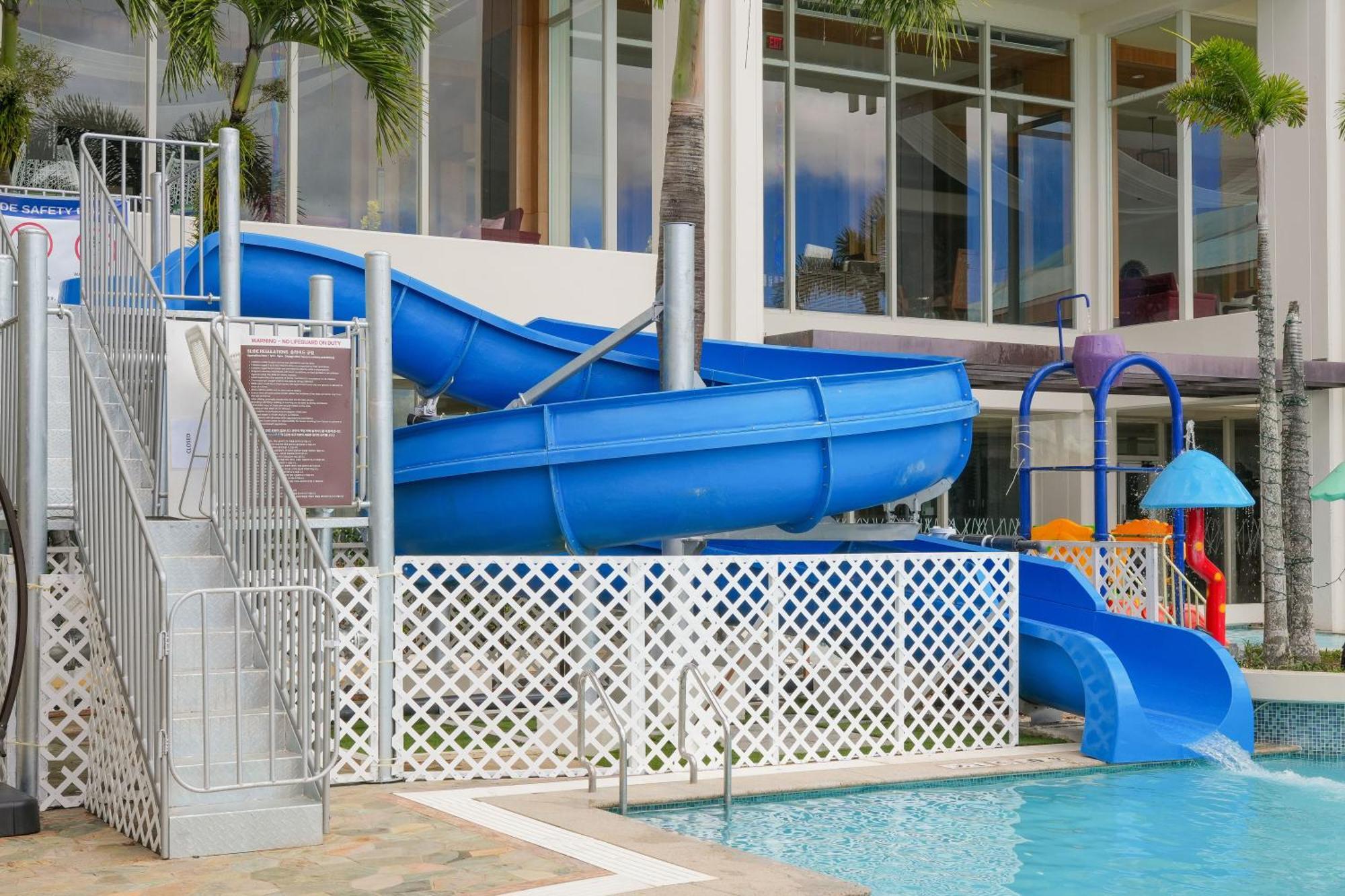 Lotte Hotel Guam Тумон Екстериор снимка