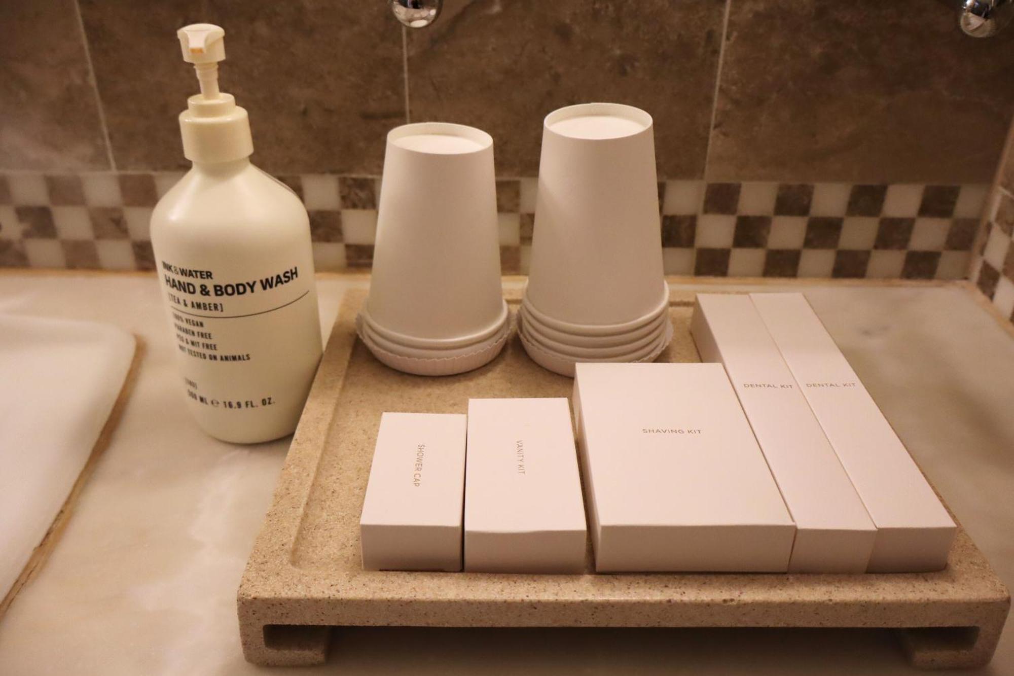 Lotte Hotel Guam Тумон Екстериор снимка